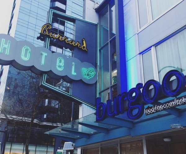 Burgoo Bistro – Downtown