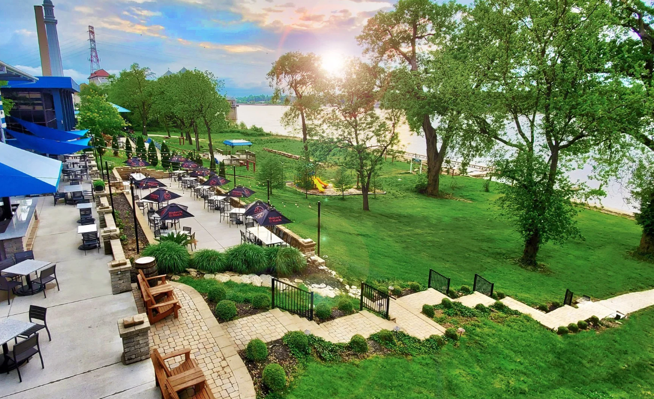 River House Restaurant by Northern Lights